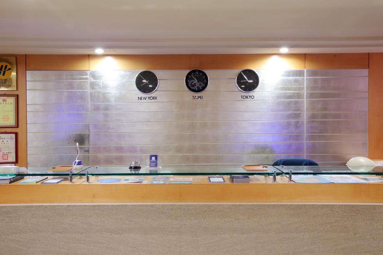 Jin Hua Hotel Luodong Exteriör bild